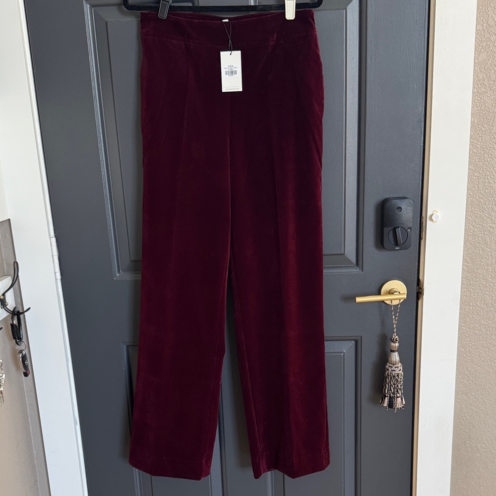 Women's Wide-Leg Velvet Pants in Deep Burgundy